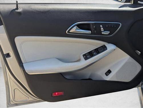 2017 Mercedes-Benz CLA 250 Base