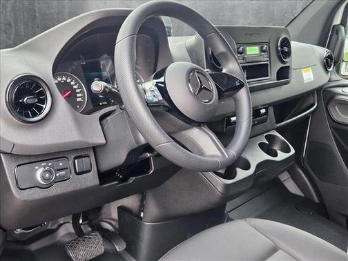 2025 Mercedes-Benz Sprinter 2500 High Roof