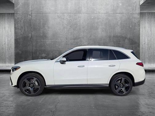 2025 Mercedes-Benz GLC 300 Base
