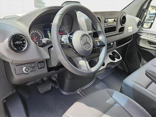 2025 Mercedes-Benz Sprinter 3500 High Roof