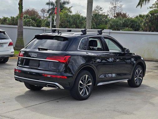 2022 Audi Q5 45 S line Premium