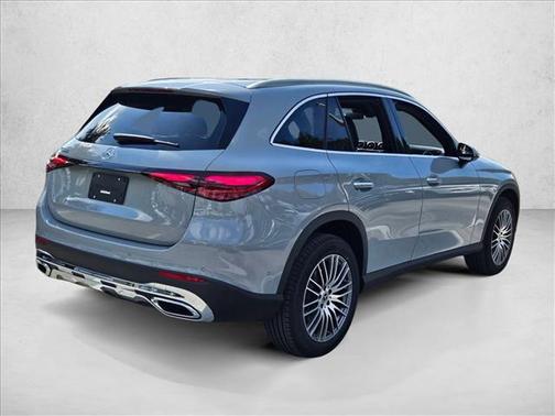 2026 Mercedes-Benz GLC 300 Base