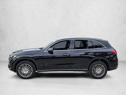 2026 Mercedes-Benz GLC 300 Base