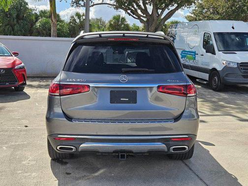 2022 Mercedes-Benz GLS 450 4MATIC