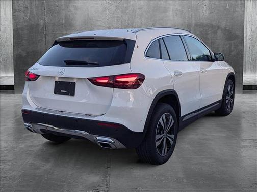 2025 Mercedes-Benz GLA 250 Base