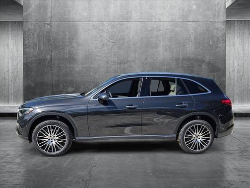 2025 Mercedes-Benz GLC 300 Base