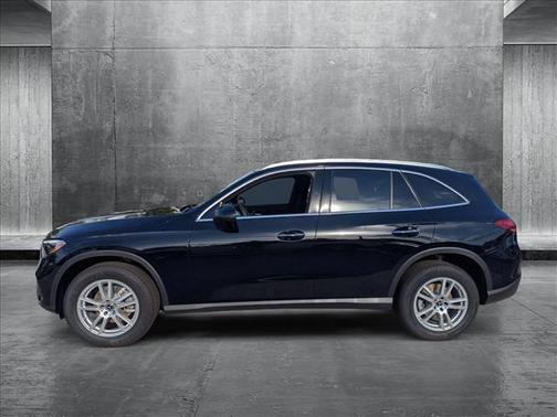 2025 Mercedes-Benz GLC 300 Base