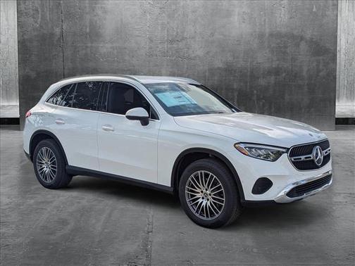 2025 Mercedes-Benz GLC 300 Base