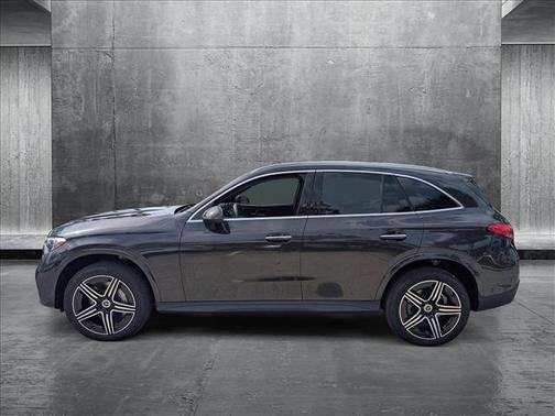 2025 Mercedes-Benz GLC 300 Base