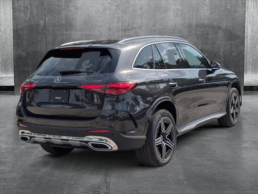 2025 Mercedes-Benz GLC 300 Base