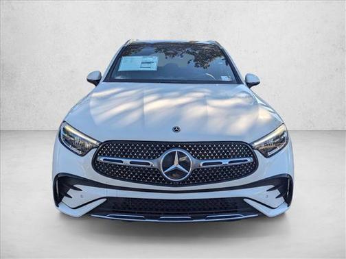 Polar White 2026 Mercedes-Benz GLC 300 Base