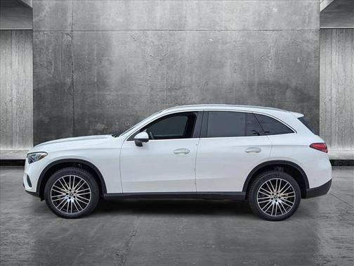 2025 Mercedes-Benz GLC 300 Base