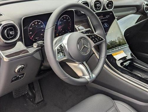 2025 Mercedes-Benz GLC 300 Base