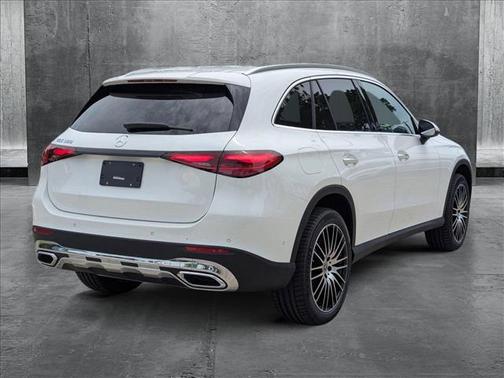 2025 Mercedes-Benz GLC 300 Base
