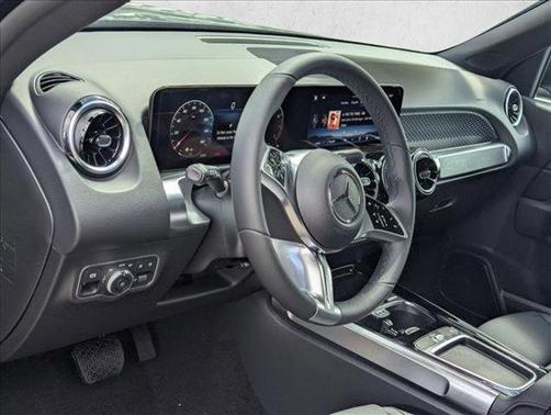 2026 Mercedes-Benz GLB 250 Base
