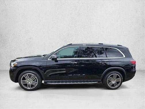 2026 Mercedes-Benz GLS 450 4MATIC