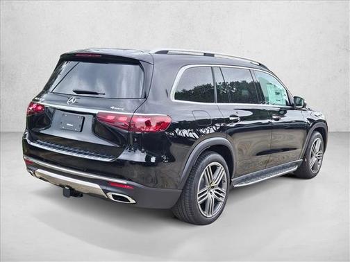 2026 Mercedes-Benz GLS 450 4MATIC