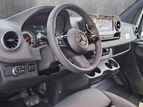 2025 Mercedes-Benz Sprinter 2500 High Roof