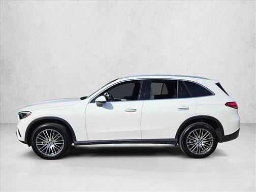 2025 Mercedes-Benz GLC 300 4MATIC