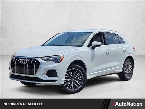 Ibis White 2022 Audi Q3 40 Premium