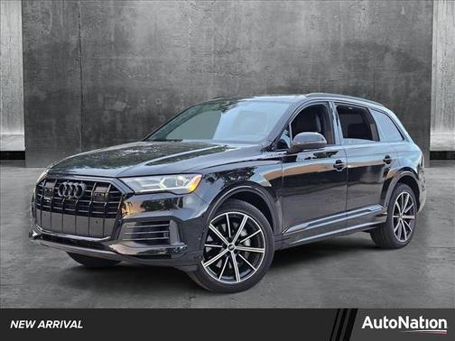 2022 Audi Q7 55 Premium Plus