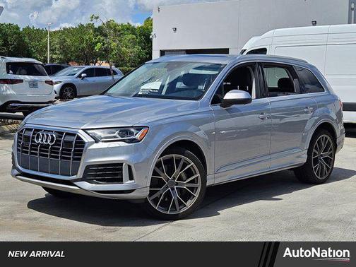 2020 Audi Q7 55 Premium Plus