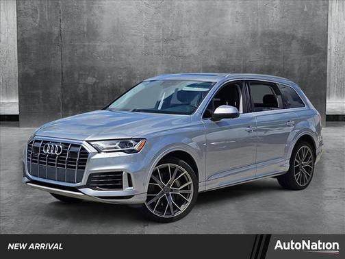 2020 Audi Q7 55 Premium Plus