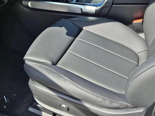 2025 Mercedes-Benz EQB 250 Base