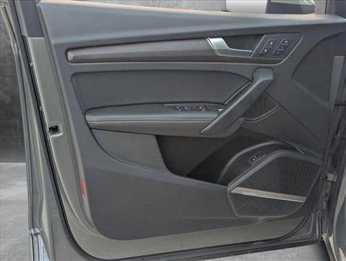 2024 Audi Q5 45 S line Premium Plus