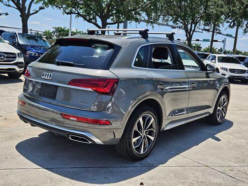 2024 Audi Q5 45 S line Premium Plus