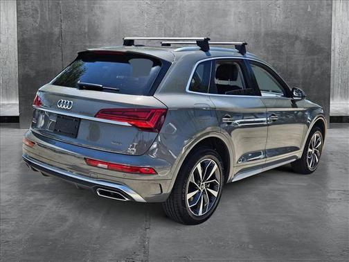 2024 Audi Q5 45 S line Premium Plus