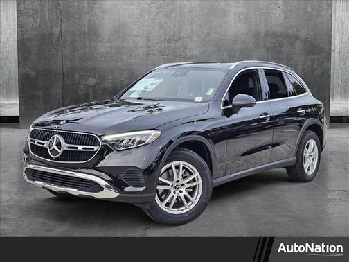 2025 Mercedes-Benz GLC 300 Base