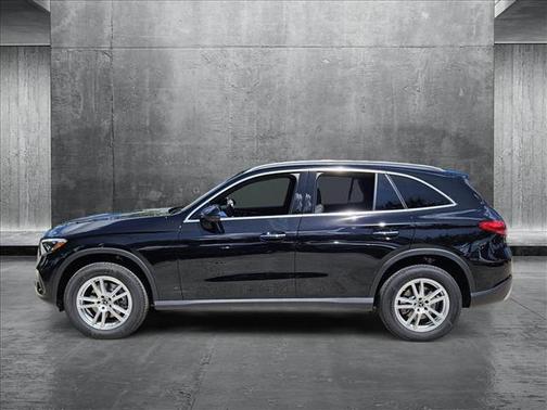 2025 Mercedes-Benz GLC 300 Base