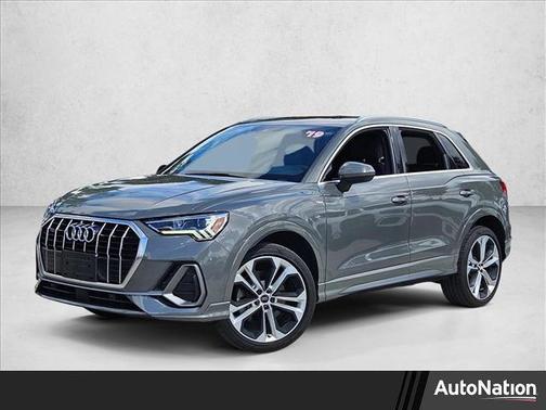 2019 Audi Q3 2.0T S line Premium Plus