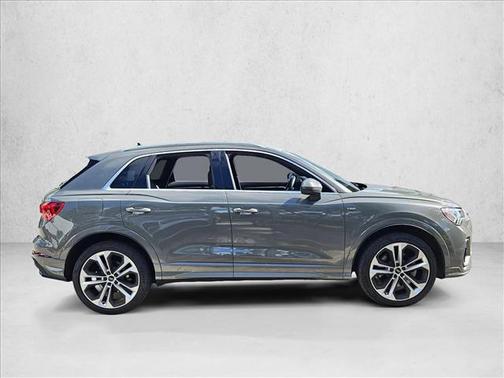 2019 Audi Q3 2.0T S line Premium Plus