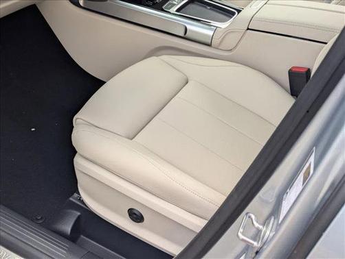 2026 Mercedes-Benz GLB 250 Base