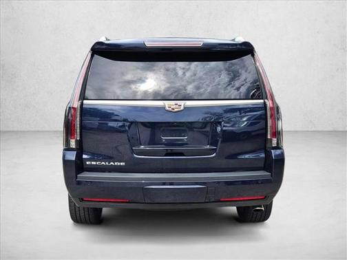 2018 Cadillac Escalade Premium Luxury