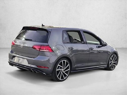 2019 Volkswagen Golf R 2.0T DSG
