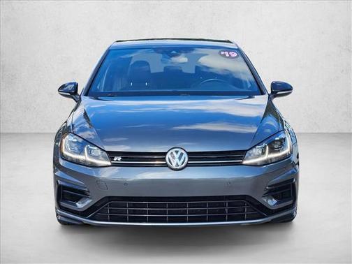 2019 Volkswagen Golf R 2.0T DSG
