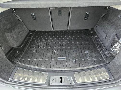2022 Jaguar E-PACE SE P250 AWD Automatic