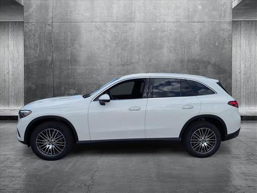 2025 Mercedes-Benz GLC 300 Base