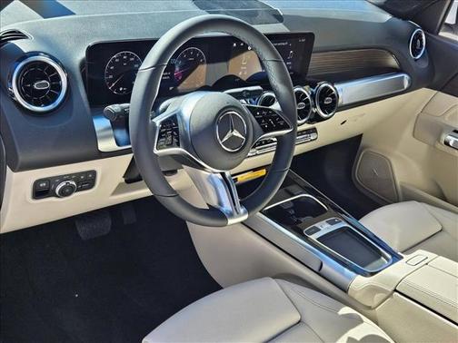 2026 Mercedes-Benz GLB 250 Base