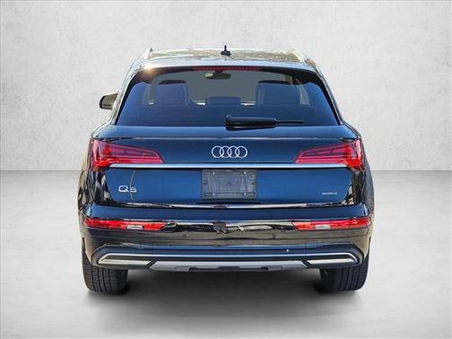 2021 Audi Q5 45 Premium Plus