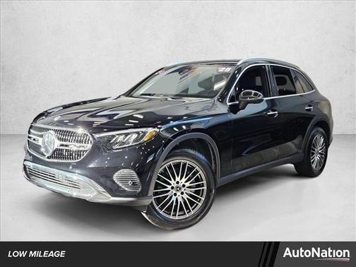 2025 Mercedes-Benz GLC 300 Base