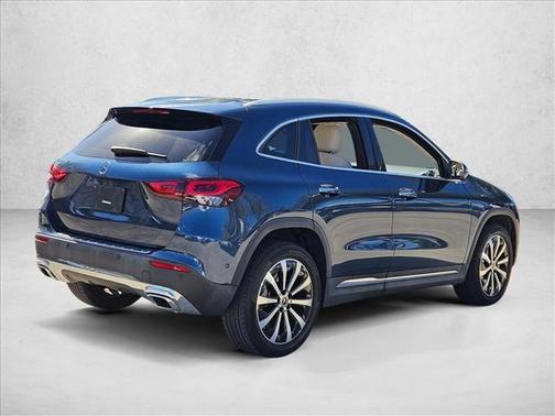 2023 Mercedes-Benz GLA 250 Base