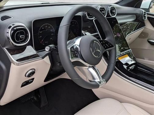 Polar White 2026 Mercedes-Benz GLC 300 Base