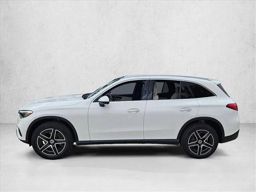 2026 Mercedes-Benz GLC 300 Base