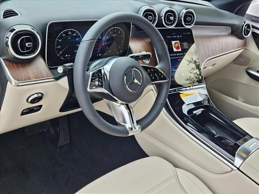 2026 Mercedes-Benz GLC 300 Base