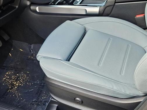 2026 Mercedes-Benz GLB 250 Base