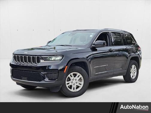 2023 Jeep Grand Cherokee Laredo